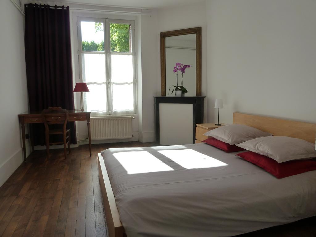 Apartament Les Carres Wersal Zewnętrze zdjęcie
